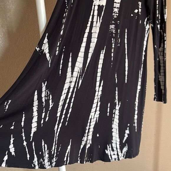 Xhilaration black and white long sleeve dress size small - Picture 2 of 4